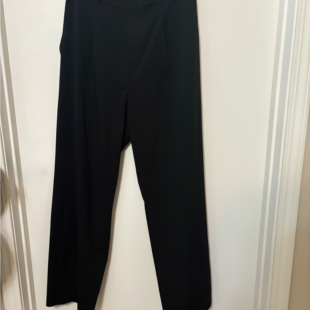 Uniqlo Pleated Pants